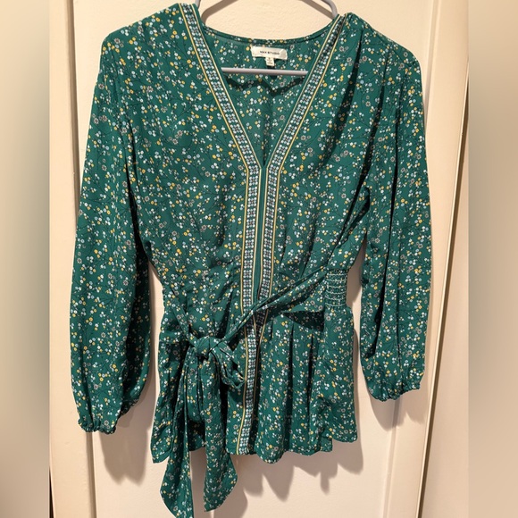 Max Studio Blouse - Picture 1 of 5